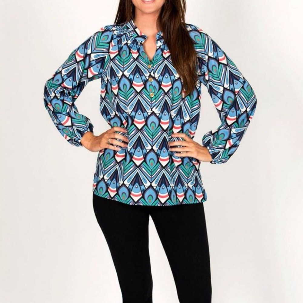 Tracy Negoshian Kira Peacock Print Casual Blouse Top